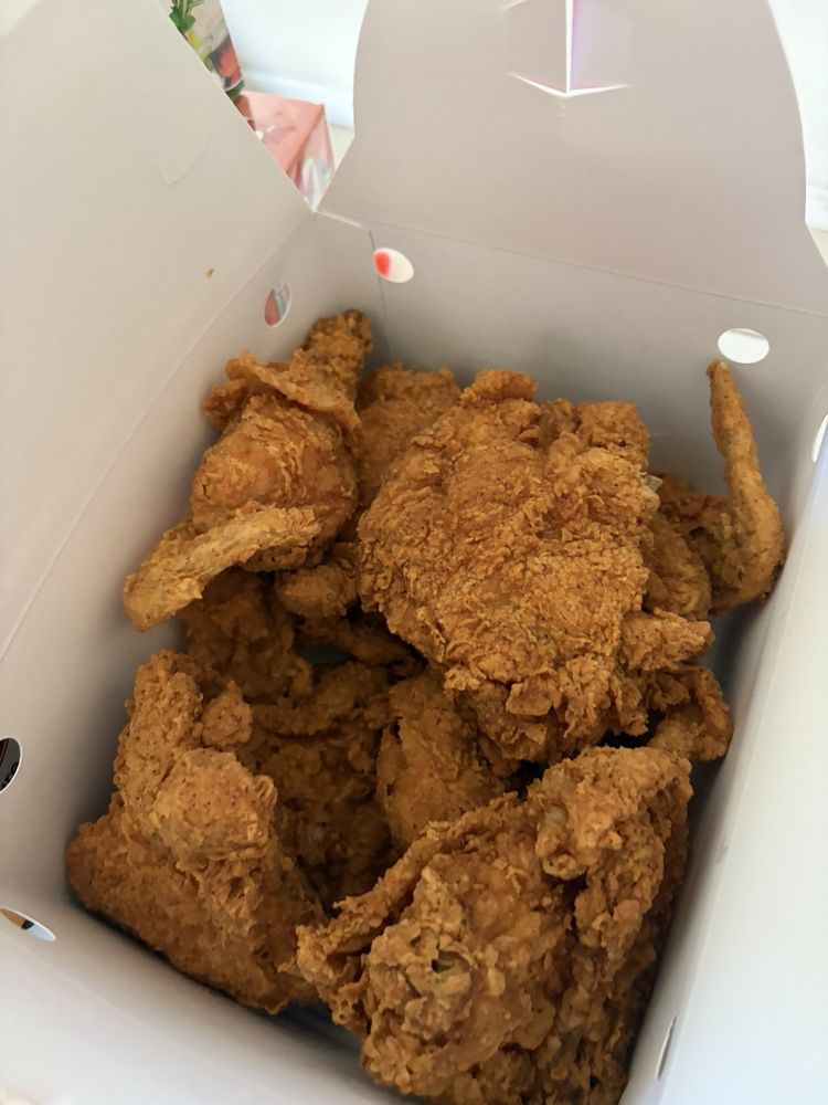 Krispy Krunchy Chicken Logo