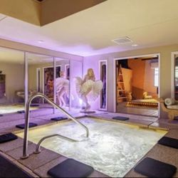 Mi Kasa Hot Springs - Hot Springs indoor jacuzzi