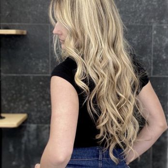 PelucArte - Balayage & Human hair extensions - Hair Salons Near Me - Medley, Florida PelucArte - Balayage & Human hair extensions - Hair Salons Near Me - Medley, Florida