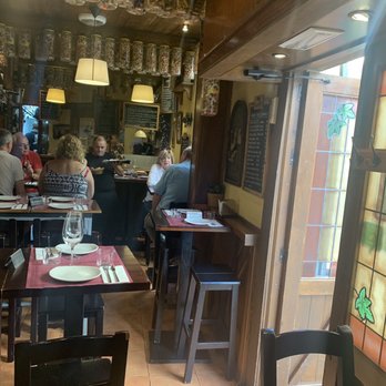 Tapeo de Cervantes - Spanish Near Me - Malaga, Massachusetts