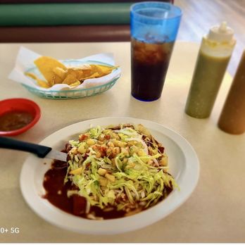 Los Chiles Mexican Restaurant - Los Chiles' Enchiladas Mexicanas! - Mexican Near Me - San Antonio, Texas Los Chiles Mexican Restaurant - Los Chiles' Enchiladas Mexicanas! - Mexican Near Me - San Antonio, Texas