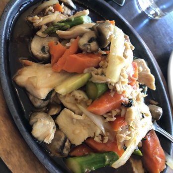 Wild Ginger - Sizzling with Chicken. Yum - Thai Near Me - Cincinnati, Ohio Wild Ginger - Sizzling with Chicken. Yum - Thai Near Me - Cincinnati, Ohio