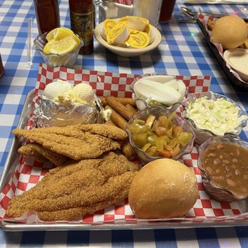 CATFISH SAM’S - Updated February 2026 - 146 Photos & 212 Reviews - 2735 ...