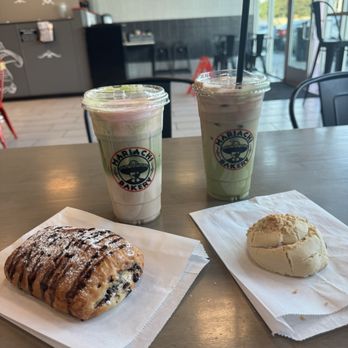Mariachi Bakery - CHOCOLATE CROISSANT MAZAPN CONCHA - Bakeries Near Me - Downey, California Mariachi Bakery - CHOCOLATE CROISSANT MAZAPN CONCHA - Bakeries Near Me - Downey, California