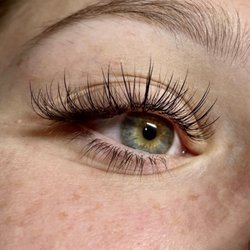 Mesmerize Beauty By Mariah - Lash style