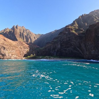 Holoholo Charters - Boating Near Me - Eleele, Hawaii