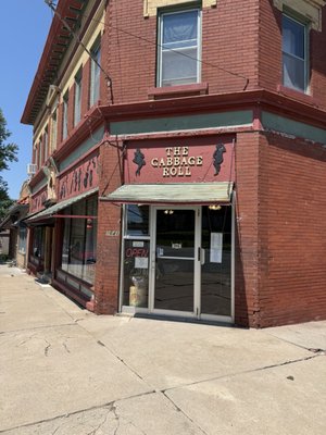 Cabbage Roll by null