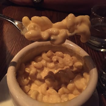 Mindy's Bakery - Mac n cheese. It was pretty good! - Desserts Near Me - Chicago, Illinois Mindy's Bakery - Mac n cheese. It was pretty good! - Desserts Near Me - Chicago, Illinois