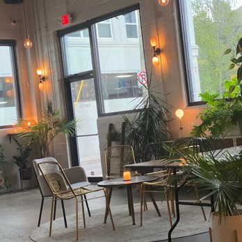 Parlor Public House - Seating - Coffee & Tea Near Me - Indianapolis, Indiana Parlor Public House - Seating - Coffee & Tea Near Me - Indianapolis, Indiana