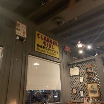 Cracker Barrel Old Country Store - Breakfast & Brunch Near Me - Mount Laurel, New Jersey