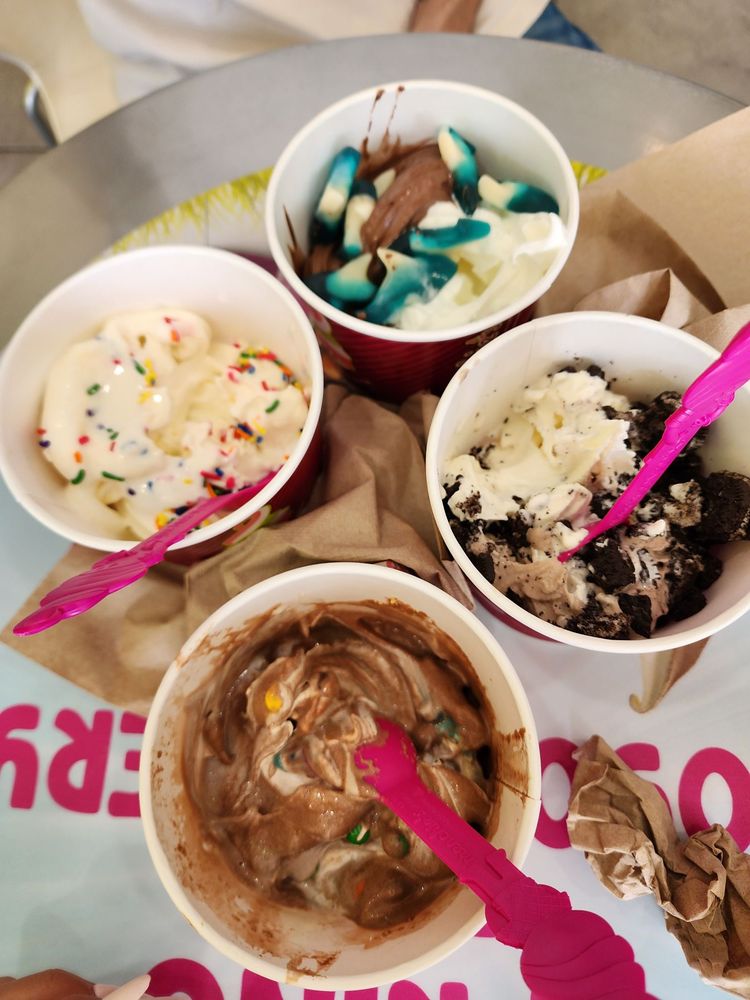 MENCHIE’S FROZEN YOGURT Updated September 2024 19 Photos & 37