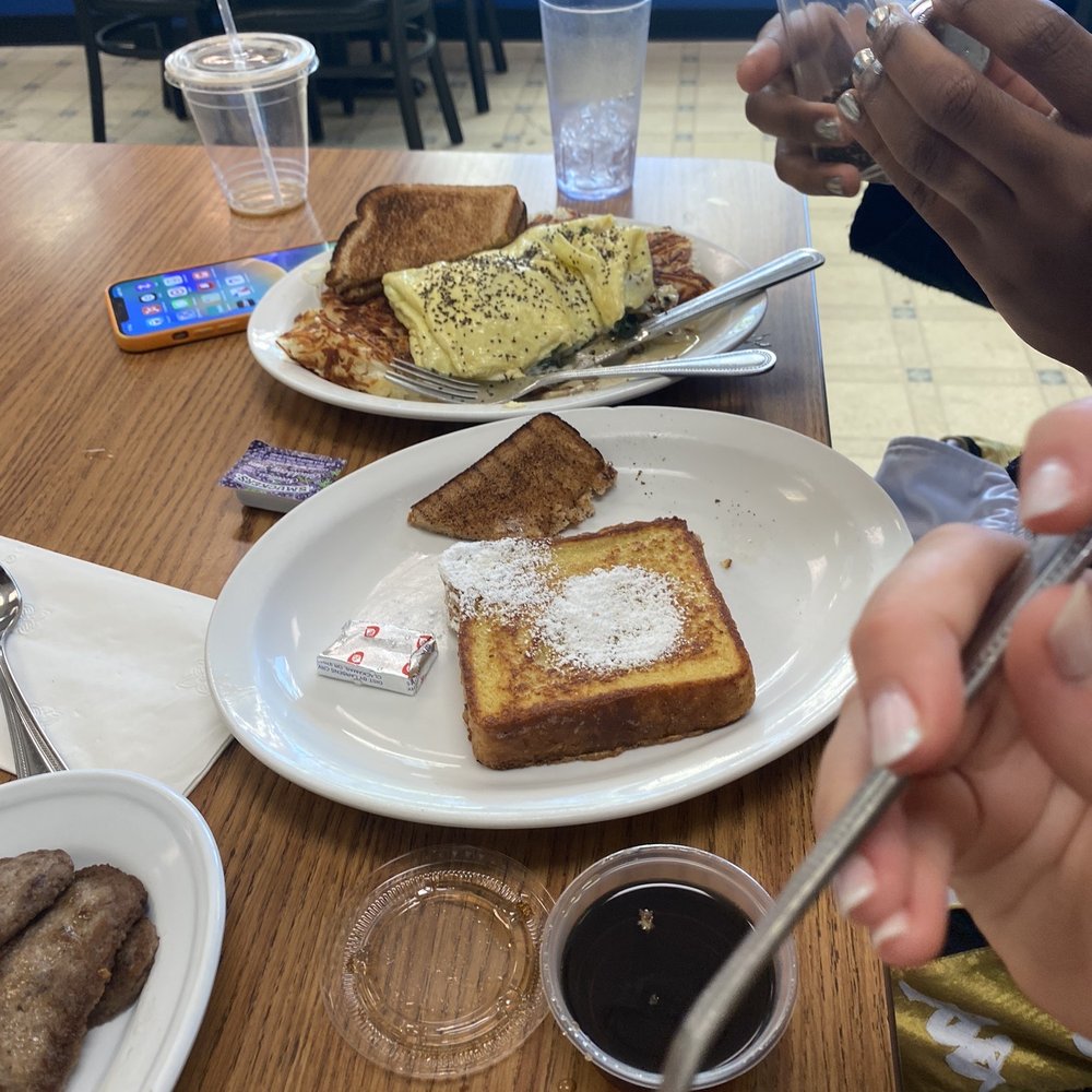 Voula's Offshore Cafe - French Toast - Breakfast & Brunch Near Me - Seattle, Washington Voula's Offshore Cafe - French Toast - Breakfast & Brunch Near Me - Seattle, Washington