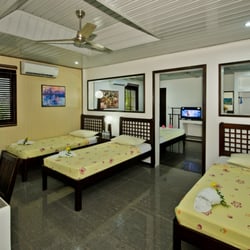 Balay Tuko Garden Inn - Deluxe Family Room (good for 5 adults)