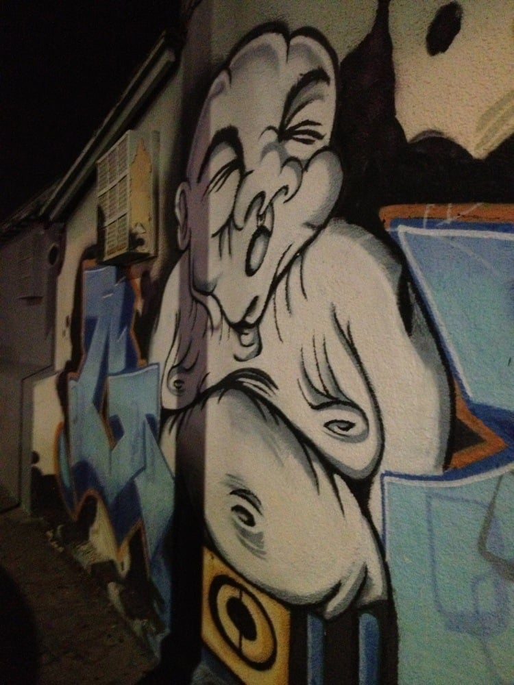 ROYAL LIQUORS Updated September 2024 2501 Pasadena Ave, Los Angeles