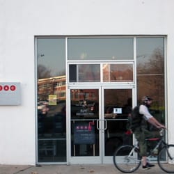 Bull City Arts Collaborative - Store front view.