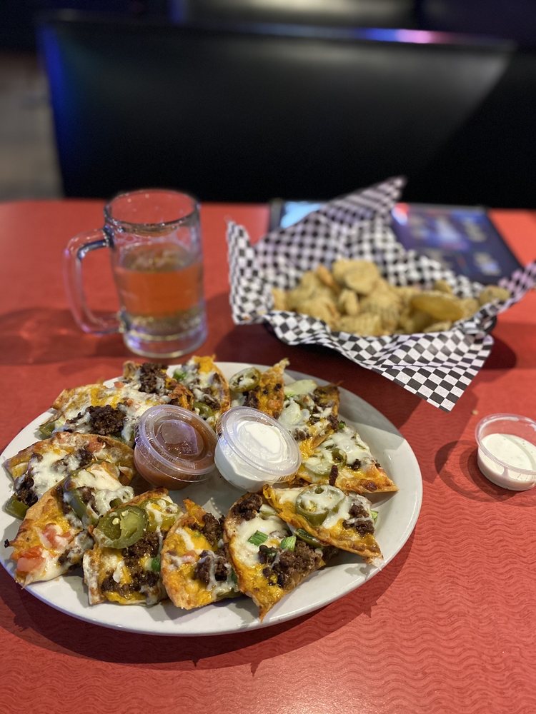 GRUB’S BAR & GRILLE Updated November 2024 64 Photos & 101 Reviews