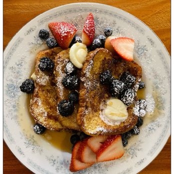 Nostalgic Cafe - A fresh and warm French Toast Breakfast. - Coffee & Tea Near Me - Pasadena, California
