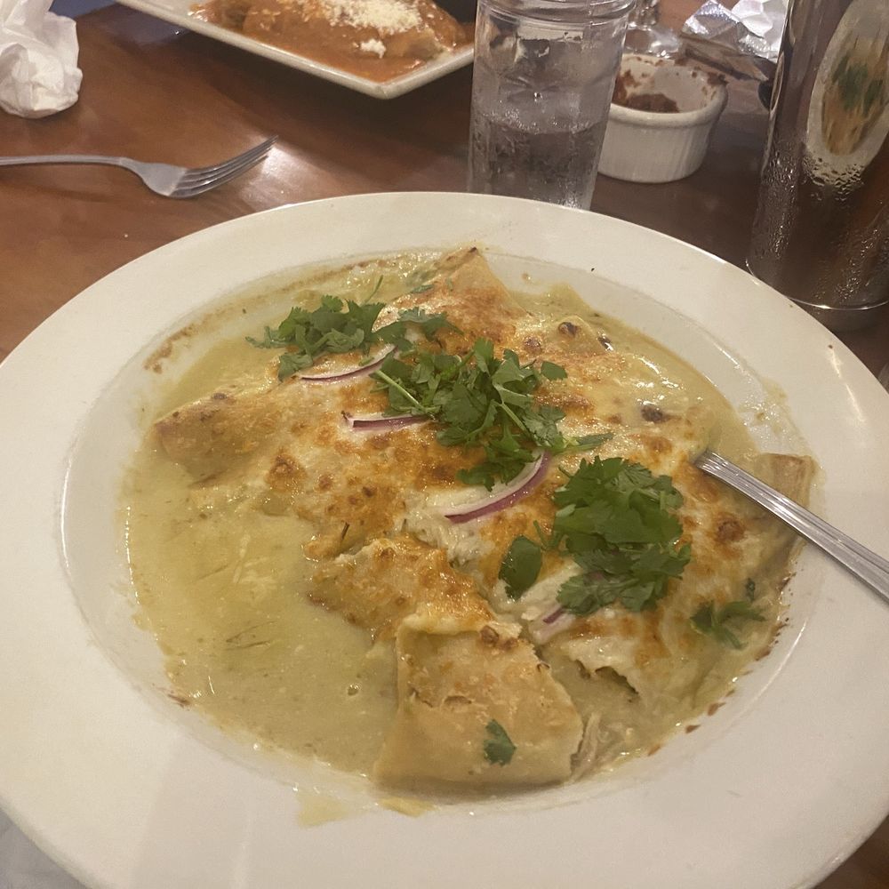Abuela’s Nuestra Cocina - enchiladas - Mexican Near Me - McMinnville, Oregon