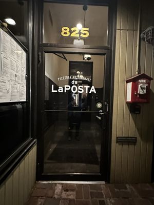 da LaPosta by null
