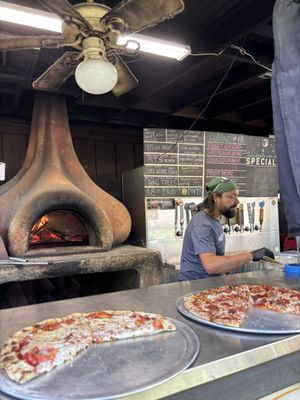 Pizzeria Vittoria by null