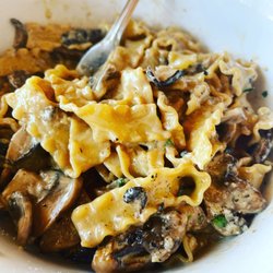 Popolari - Mushroom Truffel Pasta