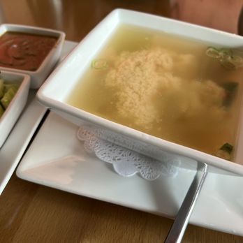 White Crane Creative Thai & Sushi - Thai Near Me - Forest Park, Illinois
