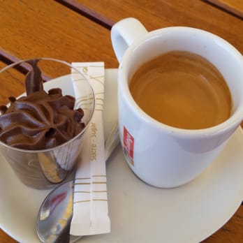 Ruhl Plage - coffee with an extra added bonus - French Near Me - Nice, 06