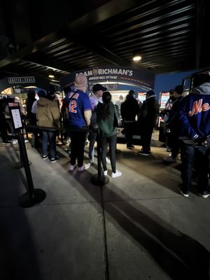 ADAM RICHMAN’S BURGER HALL OF FAME - Updated January 2026 - 41 Seaver