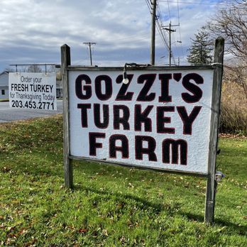 Gozzi's Turkey Farms - The sign - Farms Near Me - Guilford, Connecticut