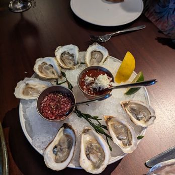 Little’s Oyster Bar - Oysters are a MUST get here - Seafood Near Me - Houston, Texas Little’s Oyster Bar - Oysters are a MUST get here - Seafood Near Me - Houston, Texas