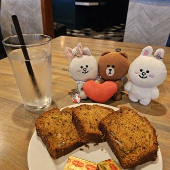 Green Street Restaurant - Complimentary zucchini bread... moist and tasty - New American Near Me - Pasadena, California Green Street Restaurant - Complimentary zucchini bread... moist and tasty - New American Near Me - Pasadena, California