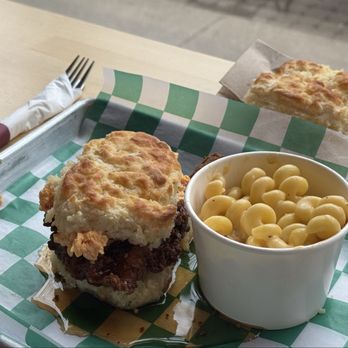 Roost Chicken & Biscuits - CAROLINA STYLE - American Near Me - Chicago, Illinois