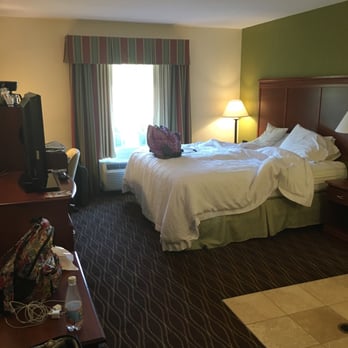 Hampton Inn & Suites Greenfield - Hotels Near Me - Greenfield, Massachusetts Hampton Inn & Suites Greenfield - Hotels Near Me - Greenfield, Massachusetts