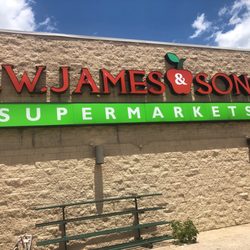 E W James & Sons - Exterior photo
