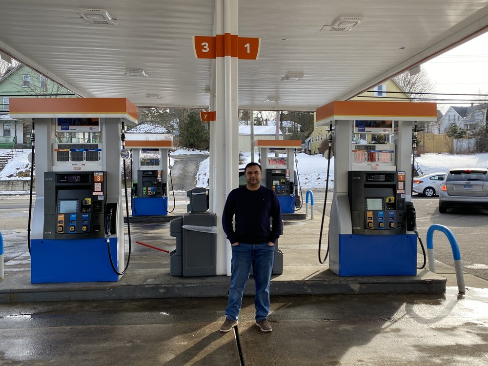 FIAKIA MINI MART Updated June 2024 35 Photos 120 Main St