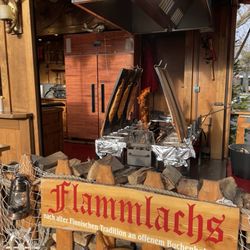 Heidelberger Weihnachtsmarkt - Flame-kissed lox