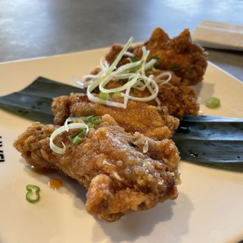 Pho Bar Vietnamese Kitchen - SPICY FISH SAUCE WINGS l Cnh G Chin Nc Mm - Vietnamese Near Me - Davie, Florida Pho Bar Vietnamese Kitchen - SPICY FISH SAUCE WINGS l Cnh G Chin Nc Mm - Vietnamese Near Me - Davie, Florida