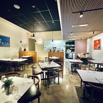 Elements Restaurant - Dining room at Elements - Vietnamese Near Me - San Jose, California