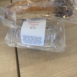 Cinnamon Roll & Biscotti