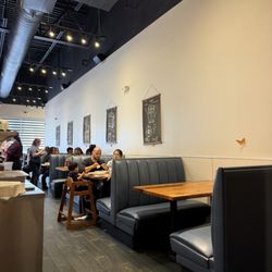 Starwood Cafe - Seating