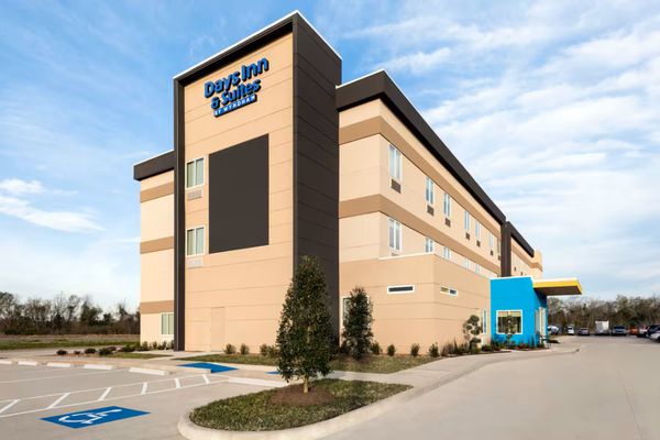 Days Inn by Wyndham Market Center Dallas Love Field by null