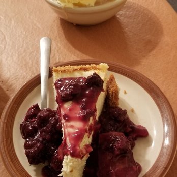 Monte Ne Inn Chicken - Peach cobbler warmed with ice cream and cheesecake topped with blackberry cobbler - Southern Near Me - Rogers, Arkansas