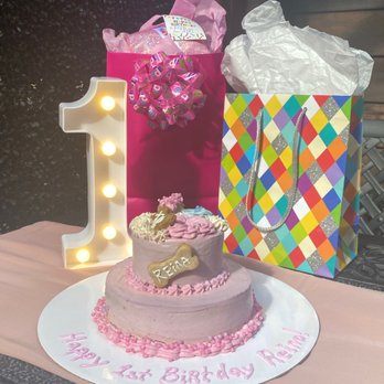 Axel & Tia's Pet Bakery - Pet Stores Near Me Axel & Tia's Pet Bakery - Pet Stores Near Me