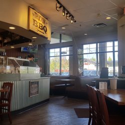 Truckin BBQ - Interior. Not a huge departure from the former Memphis Blues.
