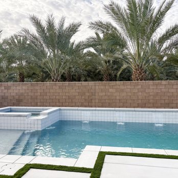 Splash Pools & Designs - Pool & Hot Tub Service Near Me - La Quinta, California