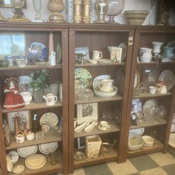 Bullseye Estate Sales & Consignment