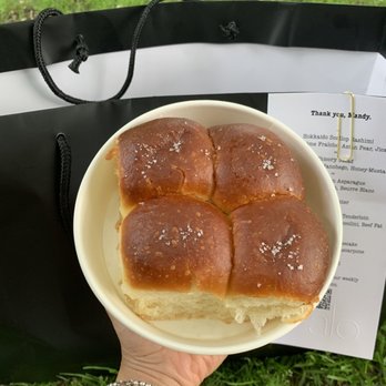 Alo Restaurant - Bread - Bars Near Me - Toronto, Ontario