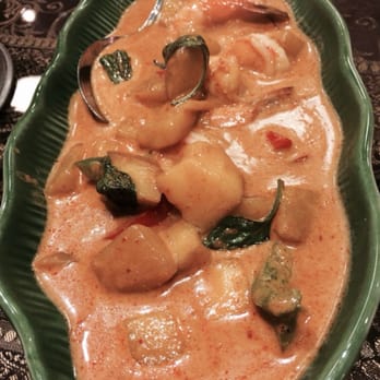 Papaya Thai - Pineapple curry - Thai Near Me - Newark, California