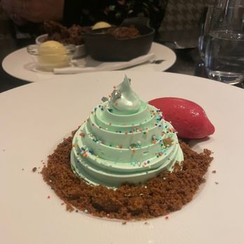 Queensyard - Dessert - Modern European Near Me - New York, New York