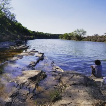 CEDARS ON THE BRAZOS - Hotels Near Me - Glen Rose, Texas